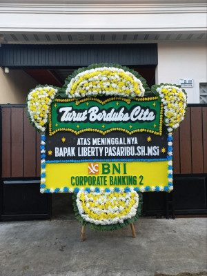 Papan Bunga Duka di Bantaeng